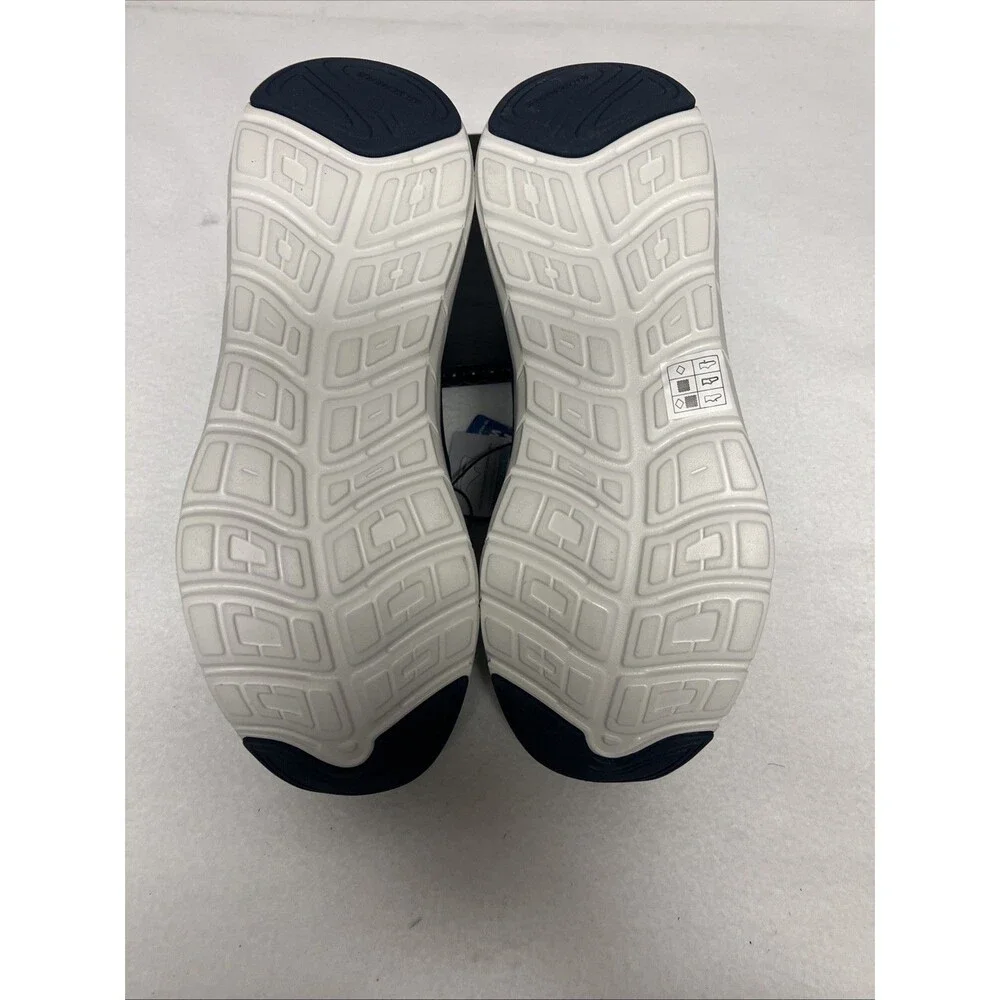 Skechers mens slip